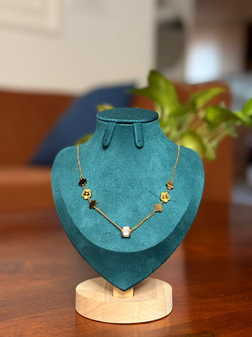 Aura Bloom Crystal Necklace