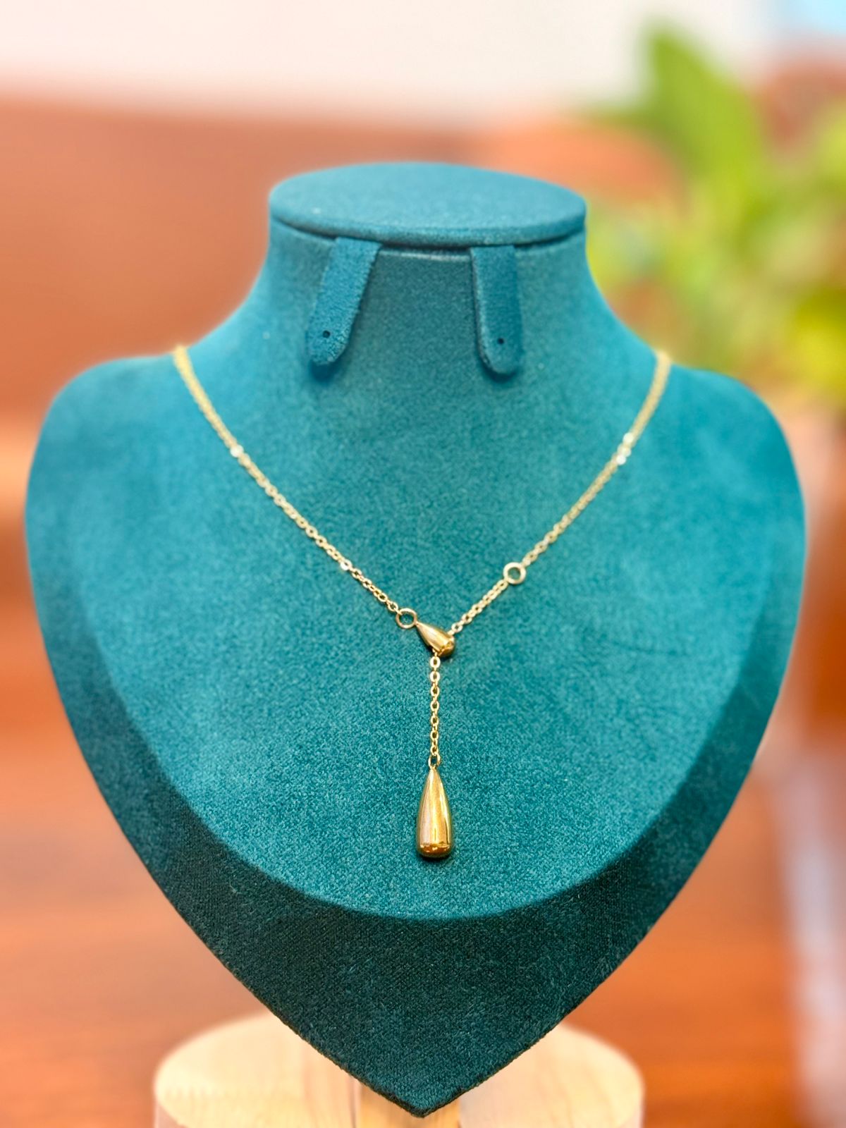 Golden Drop Y Necklace