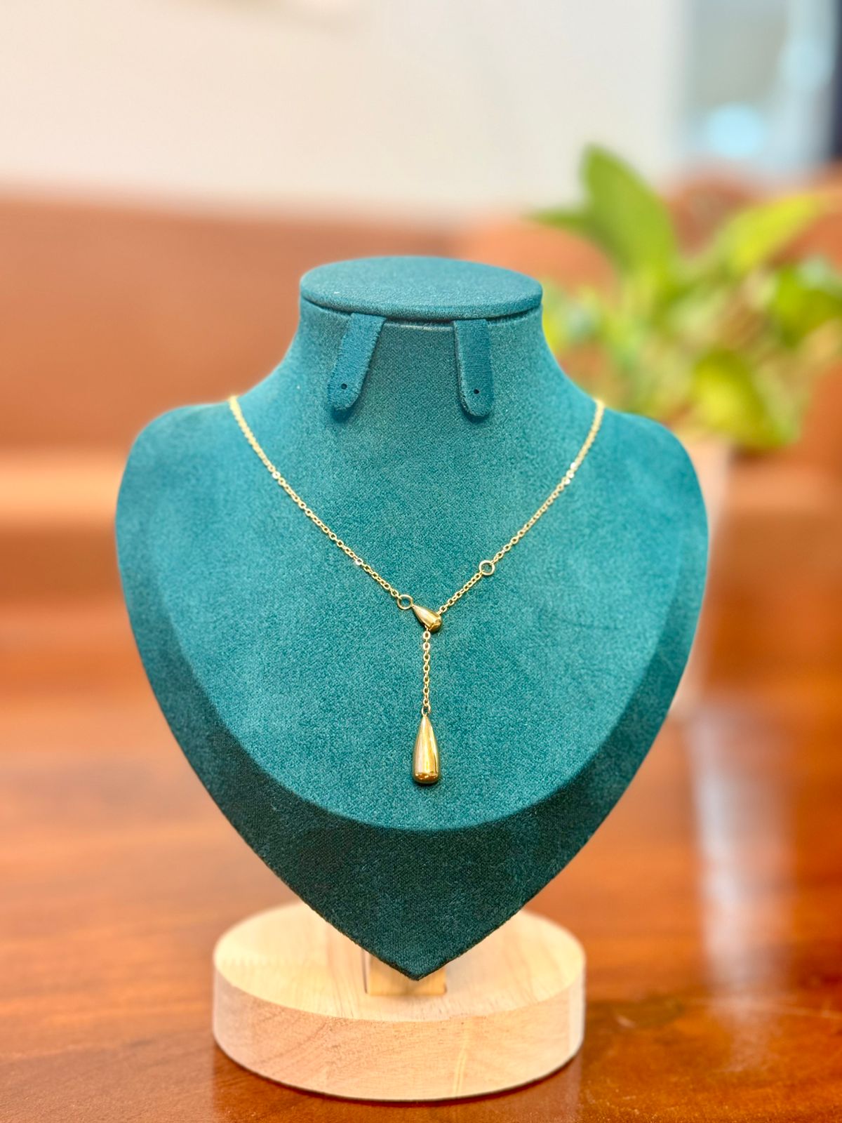 Golden Drop Y Necklace